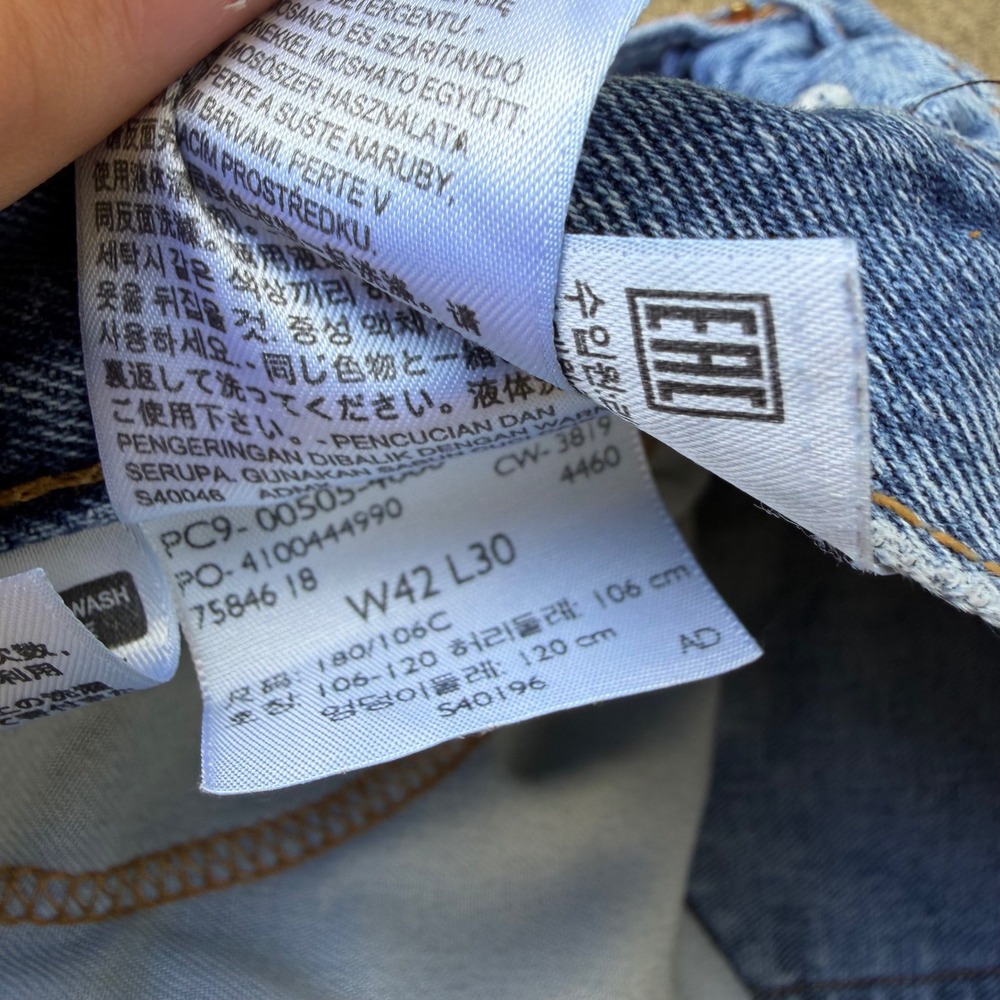 Levis 505 Regular Fit Straight Leg Jeans Mens 42x30 Blue Denim 505-0216 - Picture 4 of 12